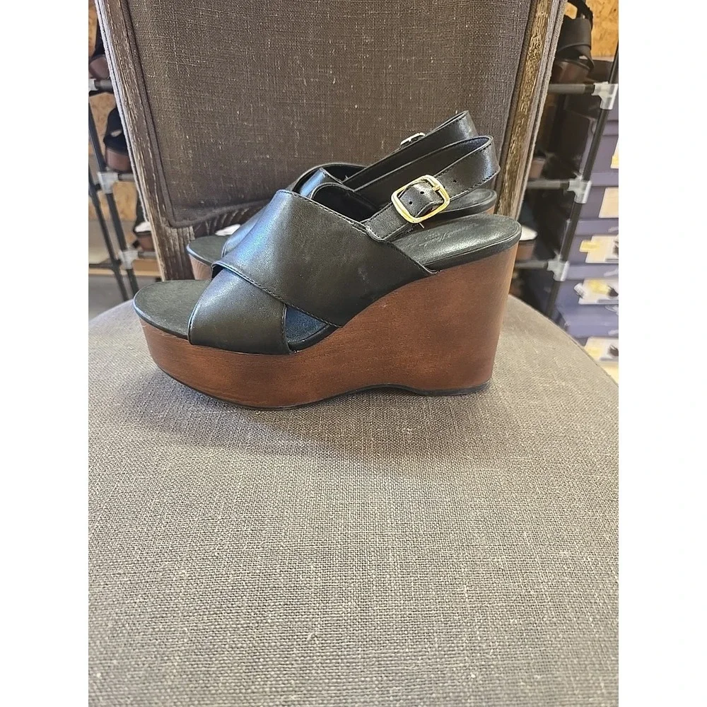 Women's Naomi Wood Wedge Heels with Memory Foam Insole Universal Thread Size 8.5